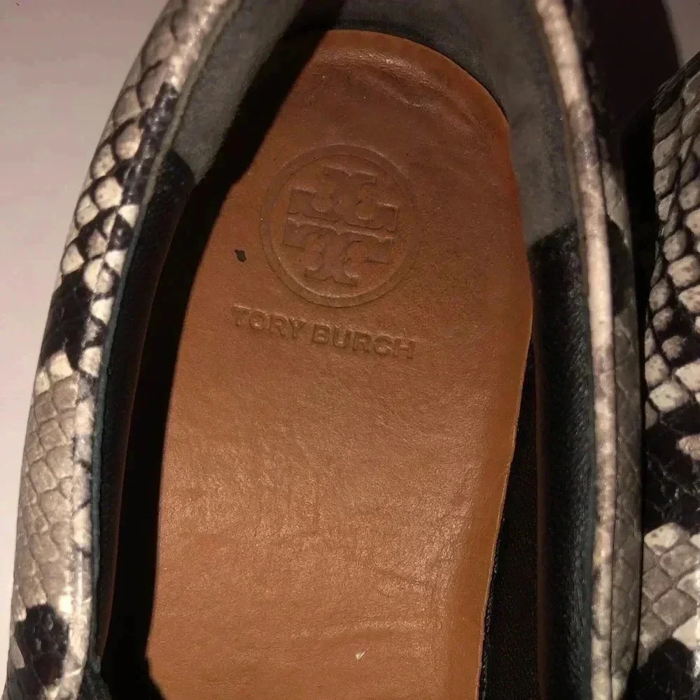 Tory Burch Snakeskin Slip-on shoes
